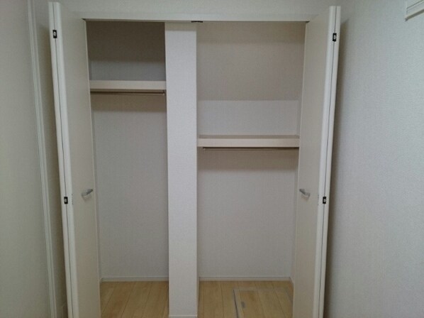 コート・グランドゥール IIの物件内観写真